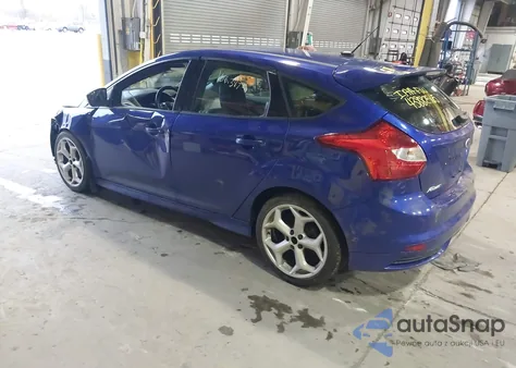 2013 Ford Focus St z USA, uszkodzony, nr VIN 1FADP3L96DL300516